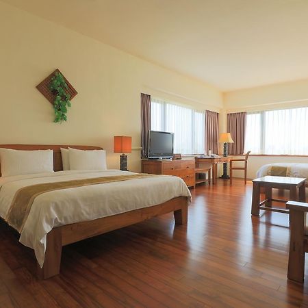 Yentai Hotel Magong Eksteriør bilde