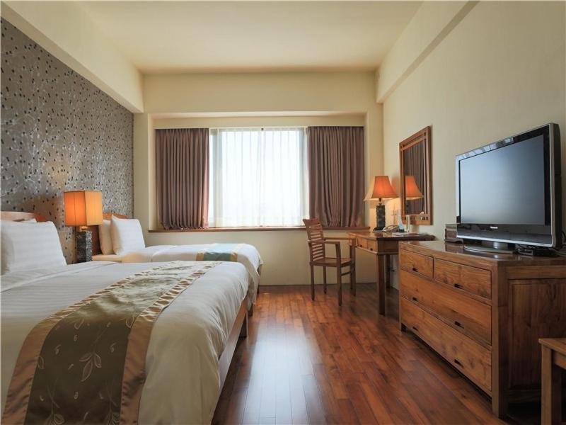 Yentai Hotel Magong Eksteriør bilde
