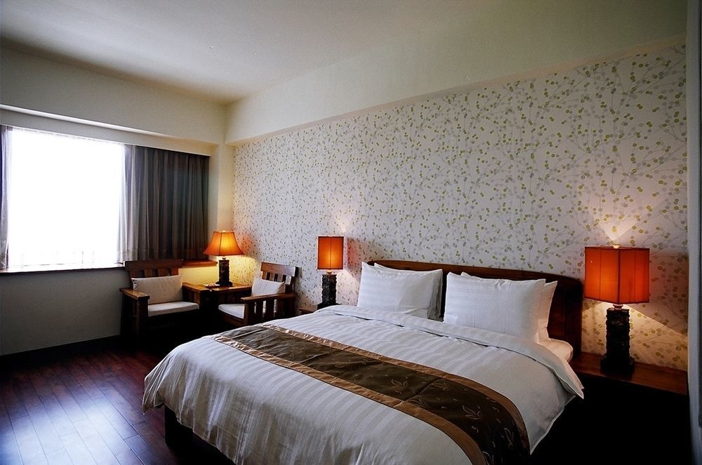 Yentai Hotel Magong Eksteriør bilde