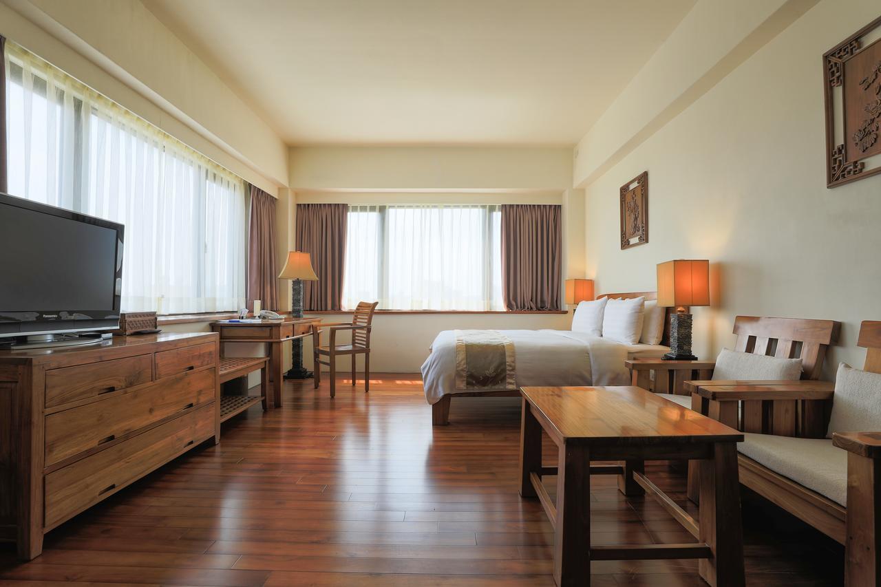 Yentai Hotel Magong Eksteriør bilde
